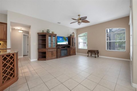 House in Palm Coast, Florida 4 bedrooms, 227.98 sq.m. № 1835593 - photo 9