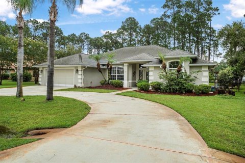 House in Palm Coast, Florida 4 bedrooms, 227.98 sq.m. № 1835593 - photo 18