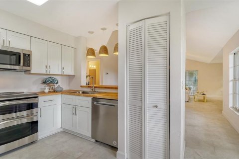Casa en venta en Sarasota, Florida, 2 dormitorios, 128.95 m2 № 2121079 - foto 16