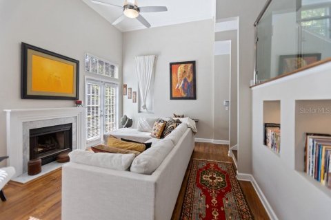 Townhouse in Tampa, Florida 2 bedrooms, 160.16 sq.m. № 2094670 - photo 14