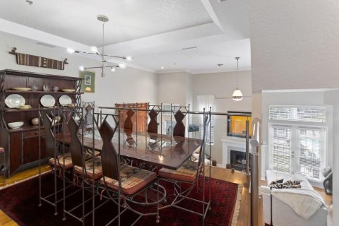 Townhouse in Tampa, Florida 2 bedrooms, 160.16 sq.m. № 2094670 - photo 16