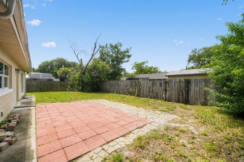 Villa ou maison à vendre à Casselberry, Floride: 4 chambres, 171.03 m2 № 2308748 - photo 29