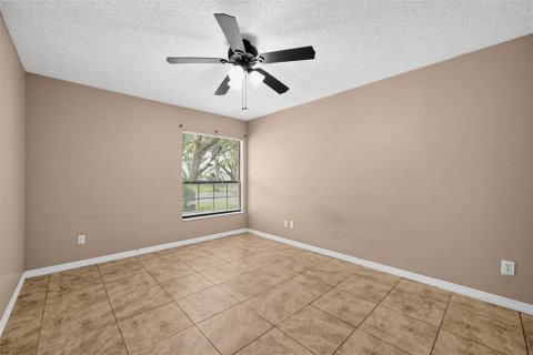 Villa ou maison à vendre à Casselberry, Floride: 4 chambres, 171.03 m2 № 2308748 - photo 22