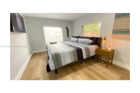 Снять в аренду виллу или дом в Майами, Флорида 4 спальни, 139.35м2, № 1990171 - фото 9