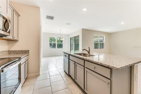 Casa en alquiler en New Smyrna Beach, Florida, 3 dormitorios, 159.98 m2 № 2142652 - foto 6