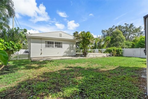 Villa ou maison à vendre à Saint Petersburg, Floride: 4 chambres, 254.46 m2 № 1865815 - photo 29