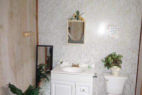 Propiedad comercial en venta en Reddick, Florida, 140.65 m2 № 1885615 - foto 9