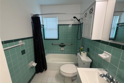 Villa ou maison à louer à Tampa, Floride: 3 chambres, 107.95 m2 № 2423635 - photo 14