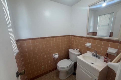 Villa ou maison à louer à Tampa, Floride: 3 chambres, 107.95 m2 № 2423635 - photo 9