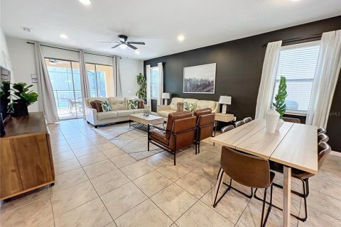 Villa ou maison à vendre à Kissimmee, Floride: 6 chambres, 291.9 m2 № 2130339 - photo 6