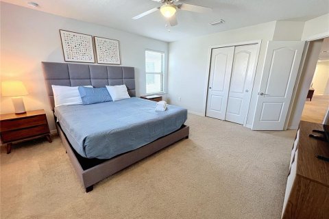Villa ou maison à vendre à Kissimmee, Floride: 6 chambres, 291.9 m2 № 2130339 - photo 23