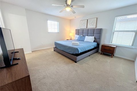 Villa ou maison à vendre à Kissimmee, Floride: 6 chambres, 291.9 m2 № 2130339 - photo 22