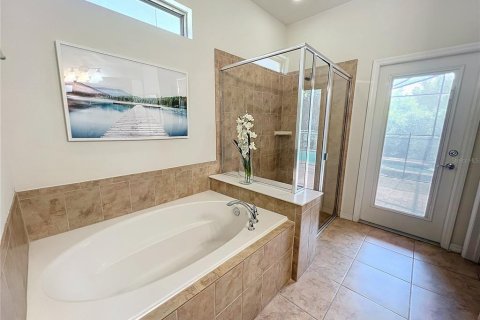 Villa ou maison à vendre à Kissimmee, Floride: 6 chambres, 291.9 m2 № 2130339 - photo 17