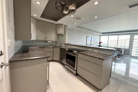 Copropriété à vendre à Fort Lauderdale, Floride: 2 chambres, 104.98 m2 № 2084942 - photo 6