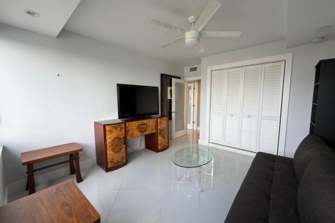 Copropriété à vendre à Fort Lauderdale, Floride: 2 chambres, 104.98 m2 № 2084942 - photo 11
