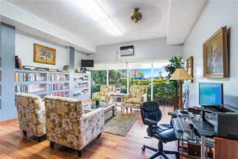 Copropriété à vendre à Fort Lauderdale, Floride: 2 chambres, 104.98 m2 № 2084942 - photo 20