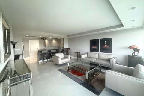 Copropriété à vendre à Fort Lauderdale, Floride: 2 chambres, 104.98 m2 № 2084942 - photo 3