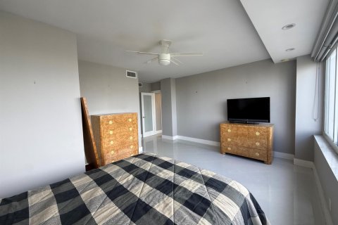 Copropriété à vendre à Fort Lauderdale, Floride: 2 chambres, 104.98 m2 № 2084942 - photo 15