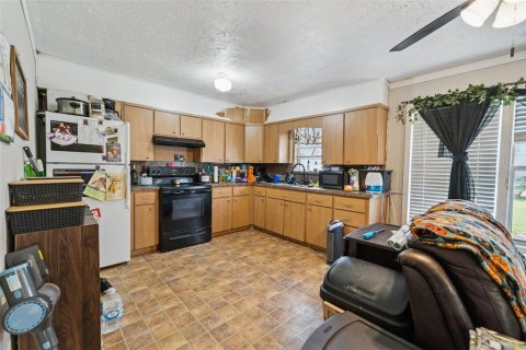 Casa en venta en Lakeland, Florida, 2 dormitorios, 75.25 m2 № 2134671 - foto 9