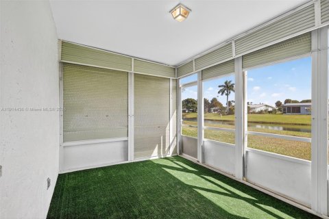 Villa ou maison à louer à West Palm Beach, Floride: 2 chambres, 149.57 m2 № 1971220 - photo 15