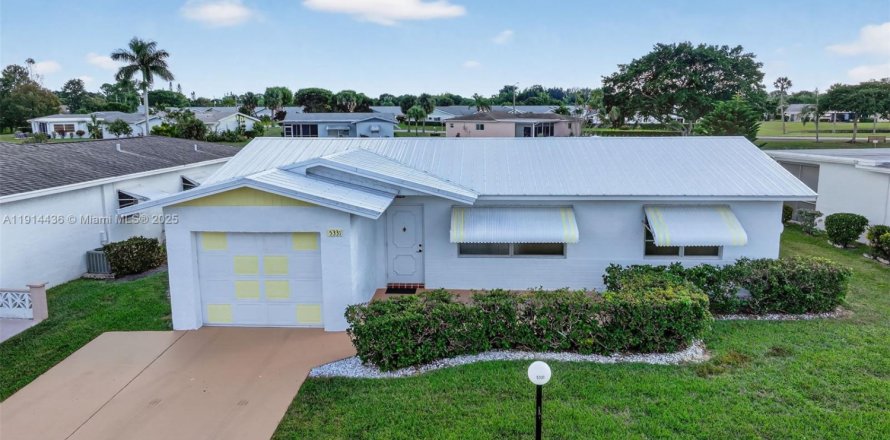 Villa ou maison à West Palm Beach, Floride 2 chambres, 149.57 m2 № 1971220