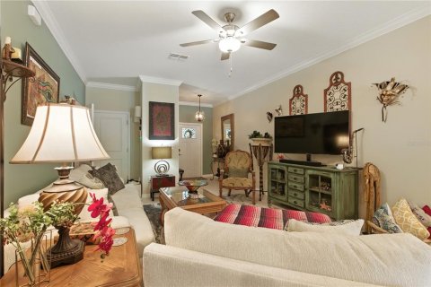 Townhouse in Zephyrhills, Florida 3 bedrooms, 151.8 sq.m. № 1913142 - photo 6