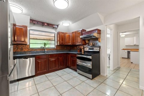 Купить виллу или дом в Тампа, Флорида 9 комнат, 239.32м2, № 1904038 - фото 19