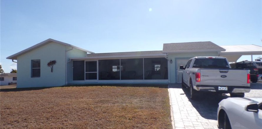 Casa en Punta Gorda, Florida 3 dormitorios, 98.1 m2 № 2166631