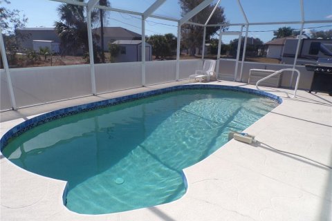 Casa en alquiler en Punta Gorda, Florida, 3 dormitorios, 98.1 m2 № 2166631 - foto 25