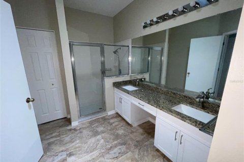 Condominio en alquiler en Sun City Center, Florida, 2 dormitorios, 144.83 m2 № 2226967 - foto 18