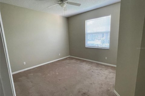 Condominio en alquiler en Sun City Center, Florida, 2 dormitorios, 144.83 m2 № 2226967 - foto 8
