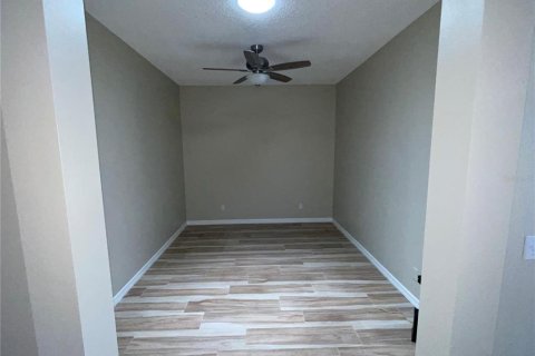 Condominio en alquiler en Sun City Center, Florida, 2 dormitorios, 144.83 m2 № 2226967 - foto 7