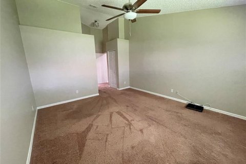 Condominio en alquiler en Sun City Center, Florida, 2 dormitorios, 144.83 m2 № 2226967 - foto 15
