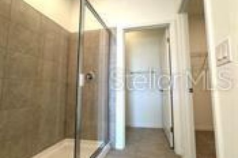 Villa ou maison à louer à Haines City, Floride: 4 chambres, 170.85 m2 № 2391023 - photo 8