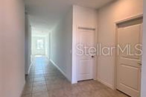 Villa ou maison à louer à Haines City, Floride: 4 chambres, 170.85 m2 № 2391023 - photo 6