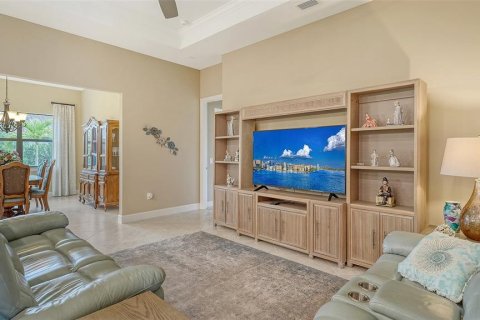 Casa en venta en Bradenton, Florida, 3 dormitorios, 213.4 m2 № 1688530 - foto 12