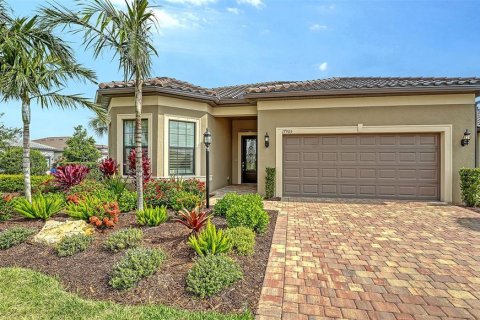 Casa en venta en Bradenton, Florida, 3 dormitorios, 213.4 m2 № 1688530 - foto 3