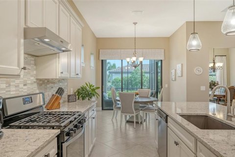 Casa en venta en Bradenton, Florida, 3 dormitorios, 213.4 m2 № 1688530 - foto 13
