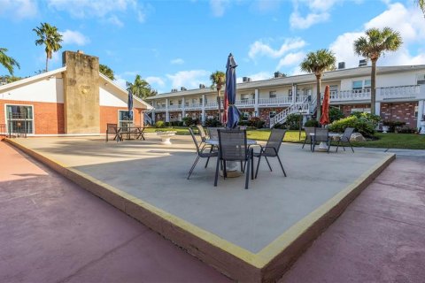 Condominio en alquiler en New Port Richey, Florida, 1 dormitorio, 68.38 m2 № 1740539 - foto 27