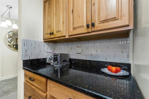 Condominio en alquiler en New Port Richey, Florida, 1 dormitorio, 68.38 m2 № 1740539 - foto 11