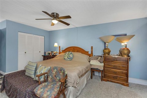 Condominio en alquiler en New Port Richey, Florida, 1 dormitorio, 68.38 m2 № 1740539 - foto 16
