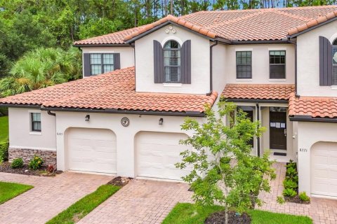 Touwnhouse à vendre à Davenport, Floride: 3 chambres, 151.62 m2 № 2296499 - photo 3