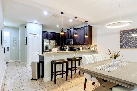 Touwnhouse à vendre à Davenport, Floride: 3 chambres, 151.62 m2 № 2296499 - photo 18