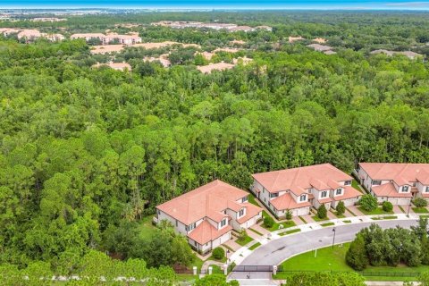 Touwnhouse à vendre à Davenport, Floride: 3 chambres, 151.62 m2 № 2296499 - photo 6