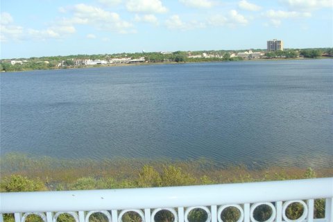 Condo in Orlando, Florida, 3 bedrooms  № 1608081 - photo 2