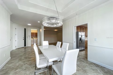 Condo in Orlando, Florida, 3 bedrooms  № 1608081 - photo 25