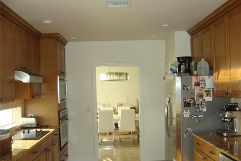 Condo in Orlando, Florida, 3 bedrooms  № 1608081 - photo 6