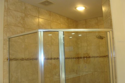 Condo in Orlando, Florida, 3 bedrooms  № 1608081 - photo 12