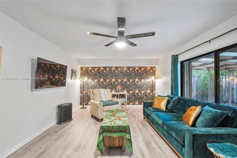 Adosado en venta en Plantation, Florida, 2 dormitorios, 127.46 m2 № 1864084 - foto 9