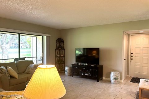 Condominio en alquiler en Sarasota, Florida, 2 dormitorios, 99.22 m2 № 1724127 - foto 14